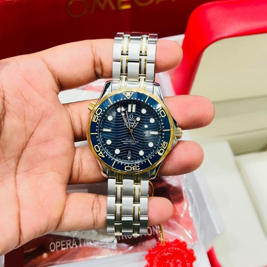 OMEGA SEAMASTER DIVER 300M CO‑AXIAL MASTER CHRONOMETER 42MM, Steel ‑ yellow gold on Steel ‑ yellow gold